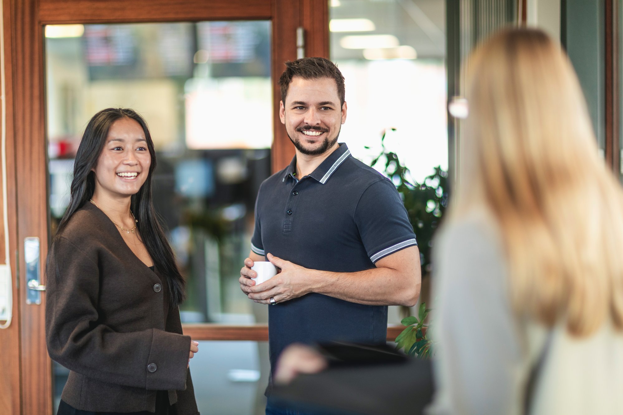 DOVCO.Employees
